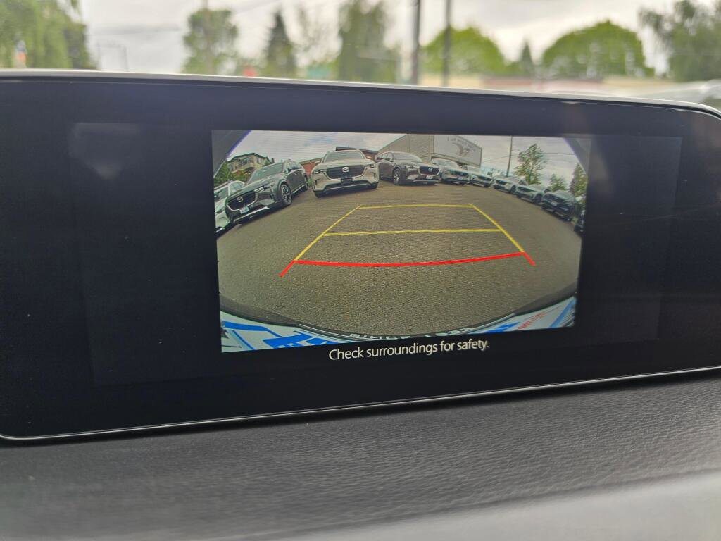 Certified 2025 MAZDA MAZDA3 Carbon AWD/4WD image 31