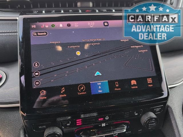 Used 2025 Jeep Grand Cherokee L Limited w/ Black Appearance Package image 23