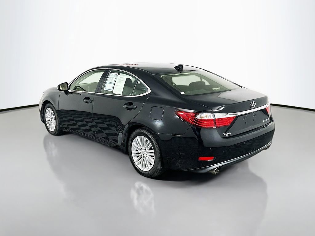 Used 2015 Lexus ES 350 w/ Luxury Package image 5