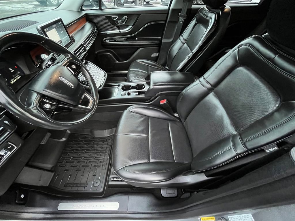 Certified 2022 Lincoln Corsair Reserve w/ Equipment Group 201A image 11