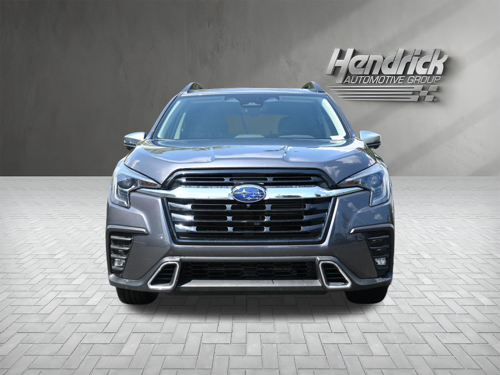 Used 2023 Subaru Ascent Touring AWD/4WD image 3