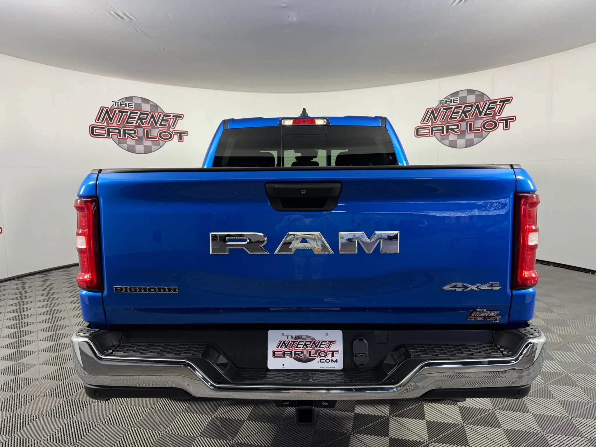 Used 2025 RAM 1500 Big Horn AWD/4WD image 6