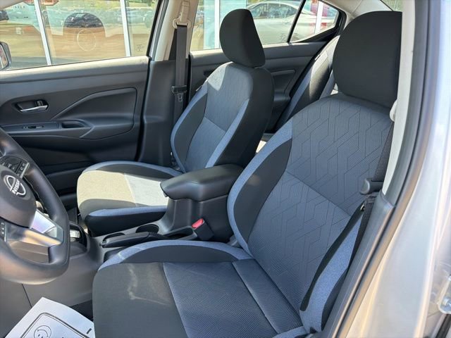 Certified 2025 Nissan Versa SV w/ Trunk Package image 9