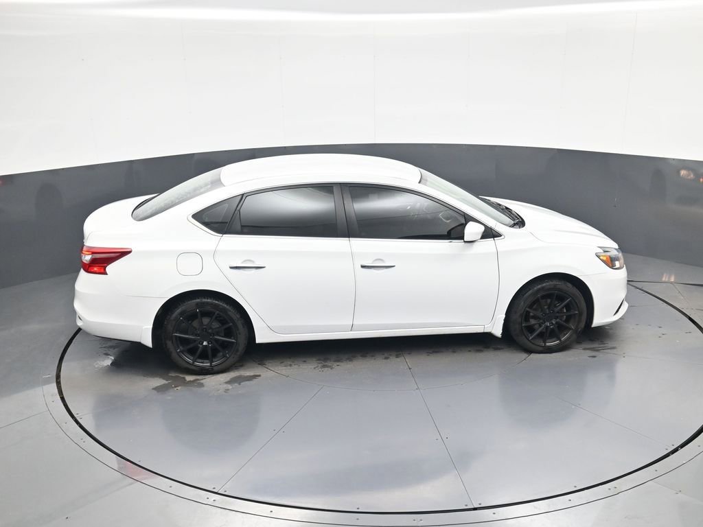 Used 2017 Nissan Sentra S FWD image 32