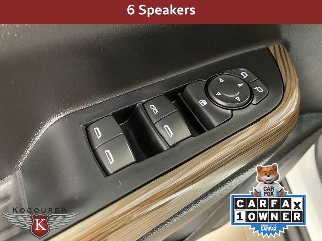 Used 2023 GMC Acadia SLE w/ Driver Convenience Package image 20