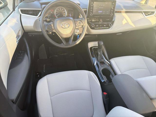 Certified 2020 Toyota Corolla LE w/ Carpet Mat Package (TMS) FWD image 8