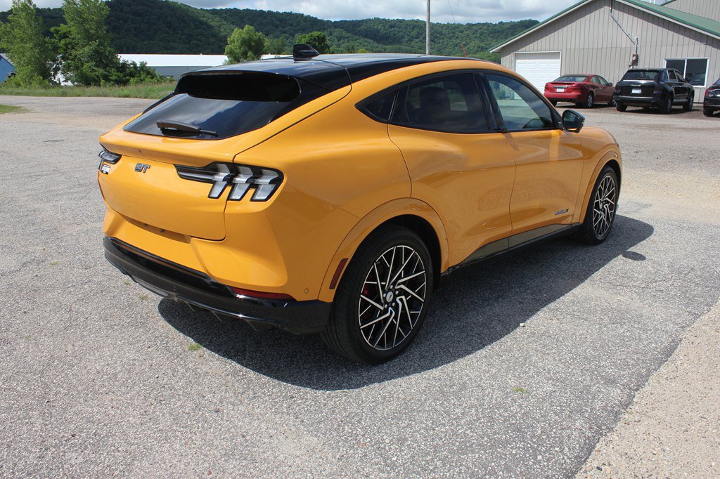 Used 2021 Ford Mustang Mach-E GT w/ GT Performance Edition AWD/4WD image 5