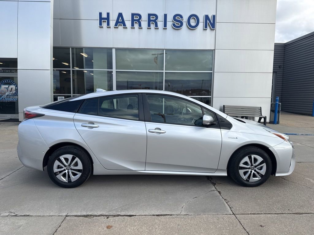 Used 2018 Toyota Prius Two w/ Prius Two Safety Plus Package image 5