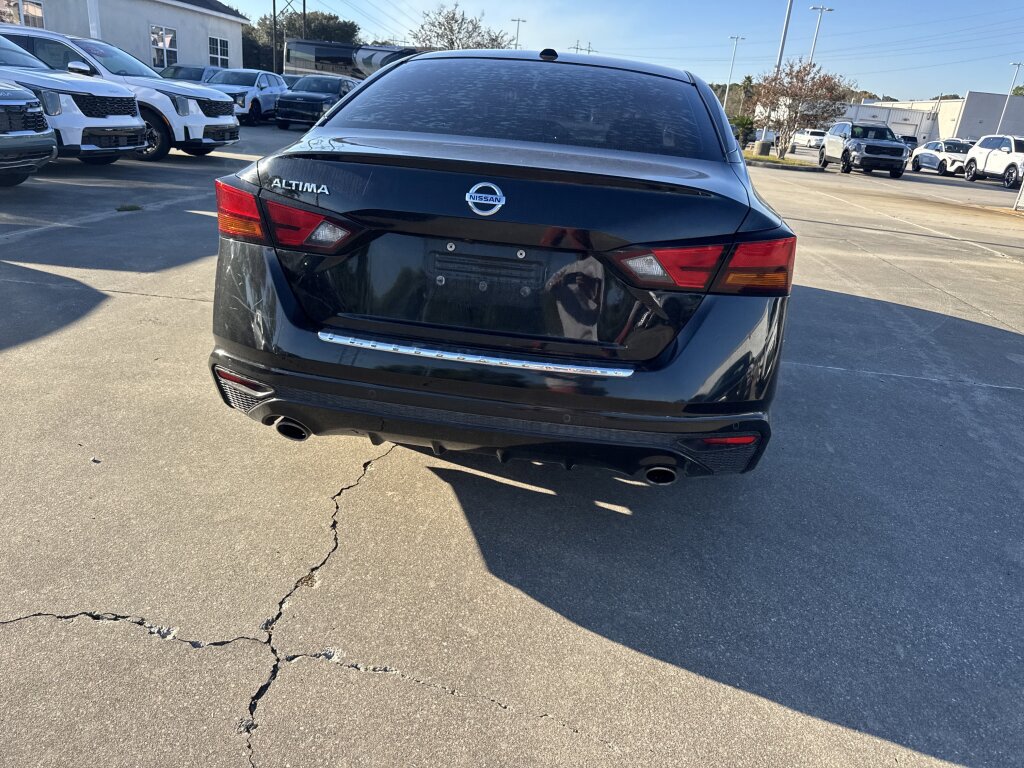 Used 2019 Nissan Altima 2.5 SV image 19