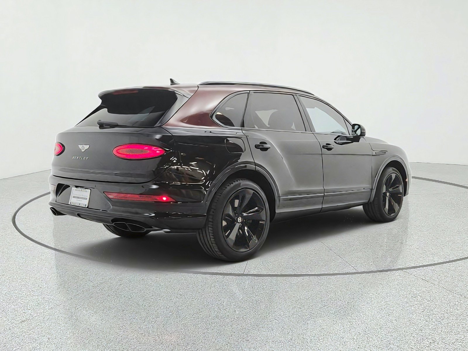 Used 2025 Bentley Bentayga AWD/4WD image 5