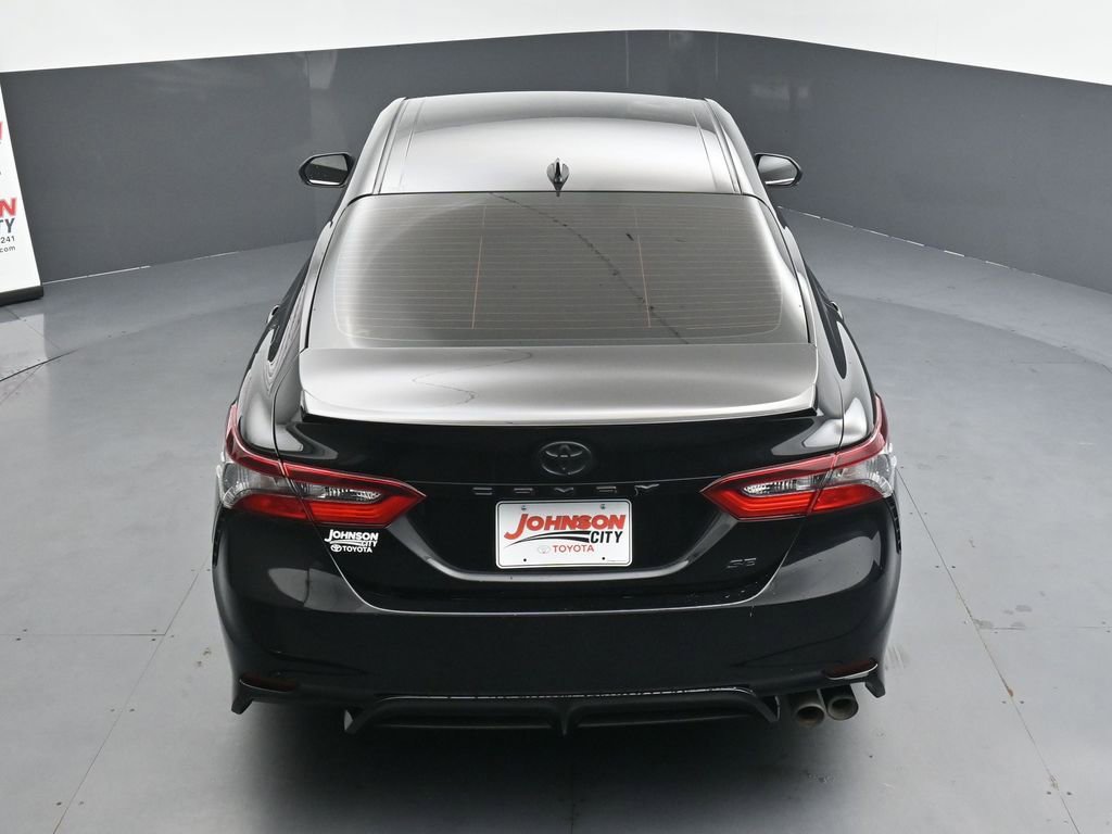 Used 2022 Toyota Camry SE FWD image 31