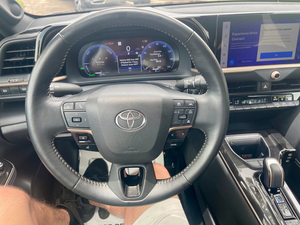 Used 2024 Toyota Crown image 12