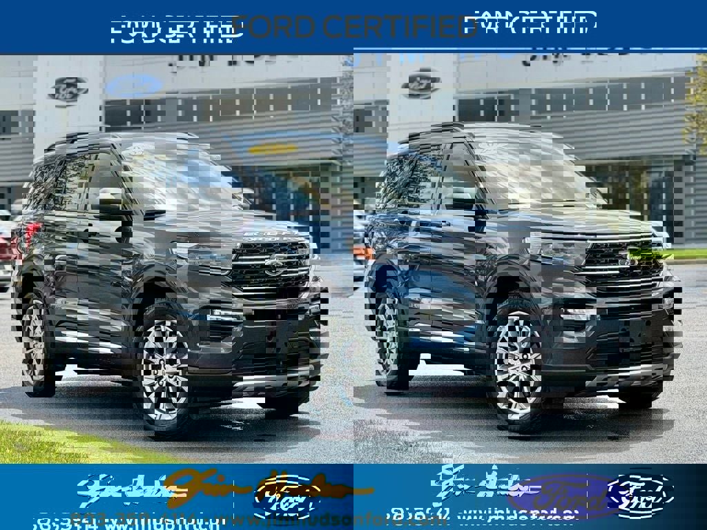 Certified 2022 Ford Explorer XLT w/ Equipment Group 202A image 1