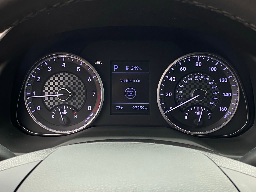 Used 2020 Hyundai Elantra Limited image 16