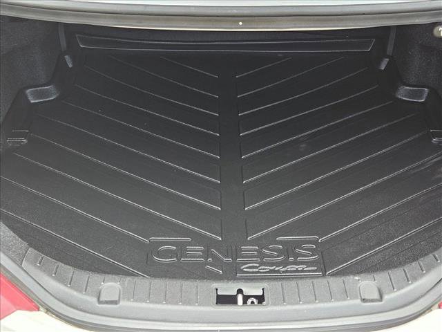 Used 2013 Hyundai Genesis 2.0T RWD image 6