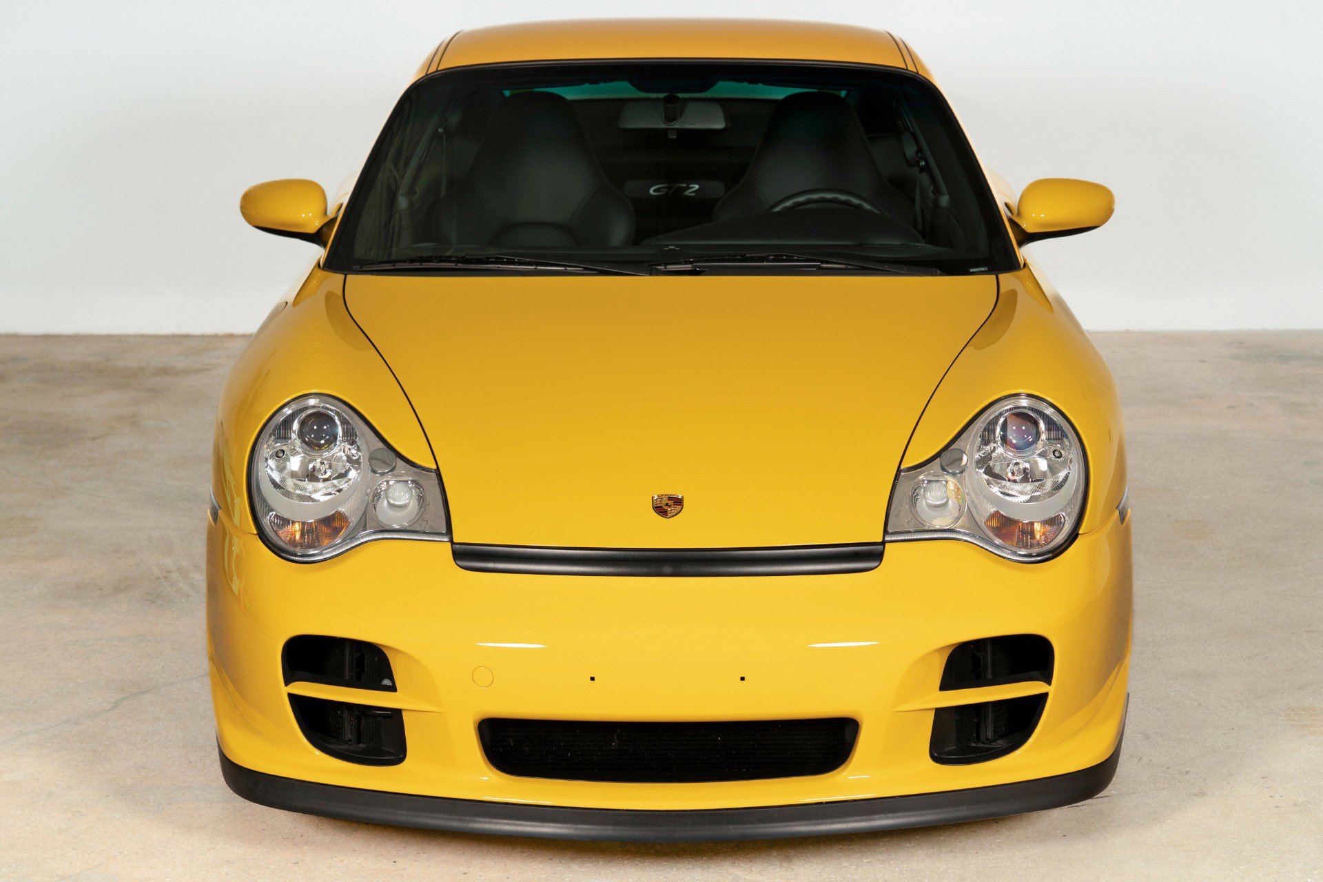 Used 2003 Porsche 911 GT2 RWD image 3