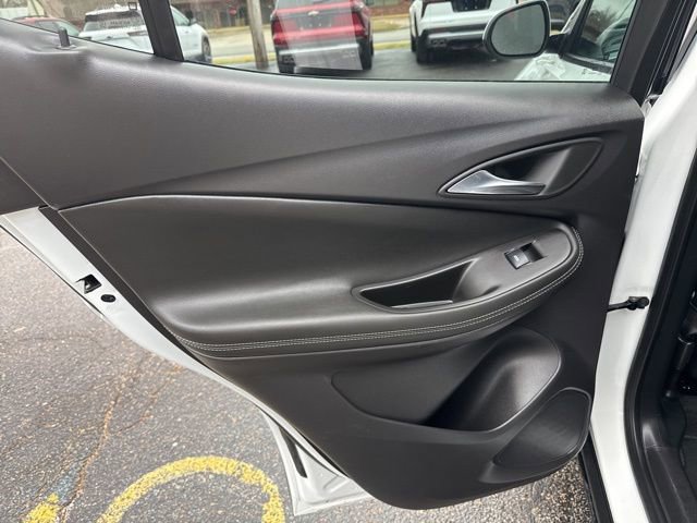 Used 2025 Buick Encore GX Preferred image 12