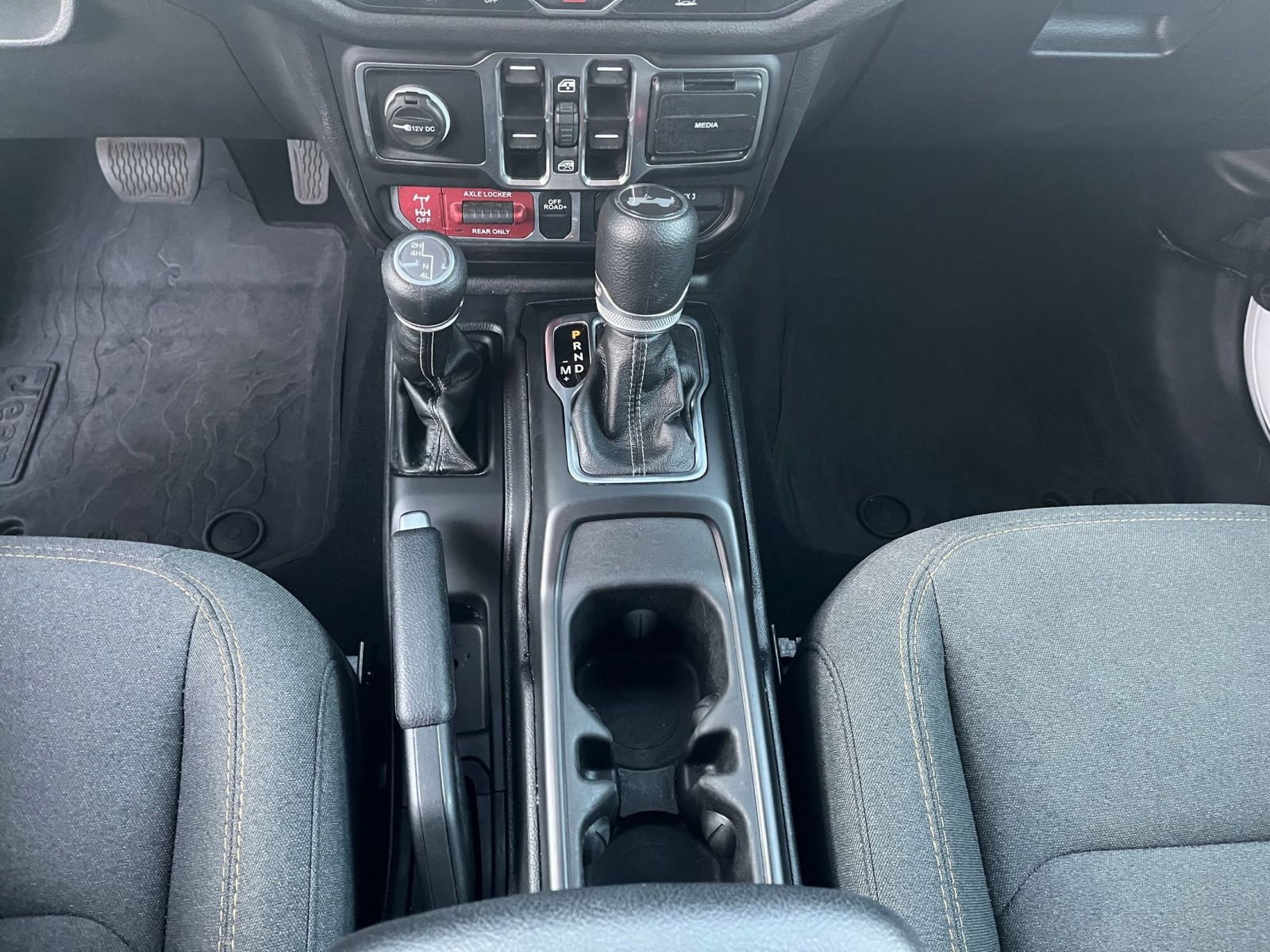 Used 2025 Jeep Wrangler Unlimited Sport AWD/4WD image 42
