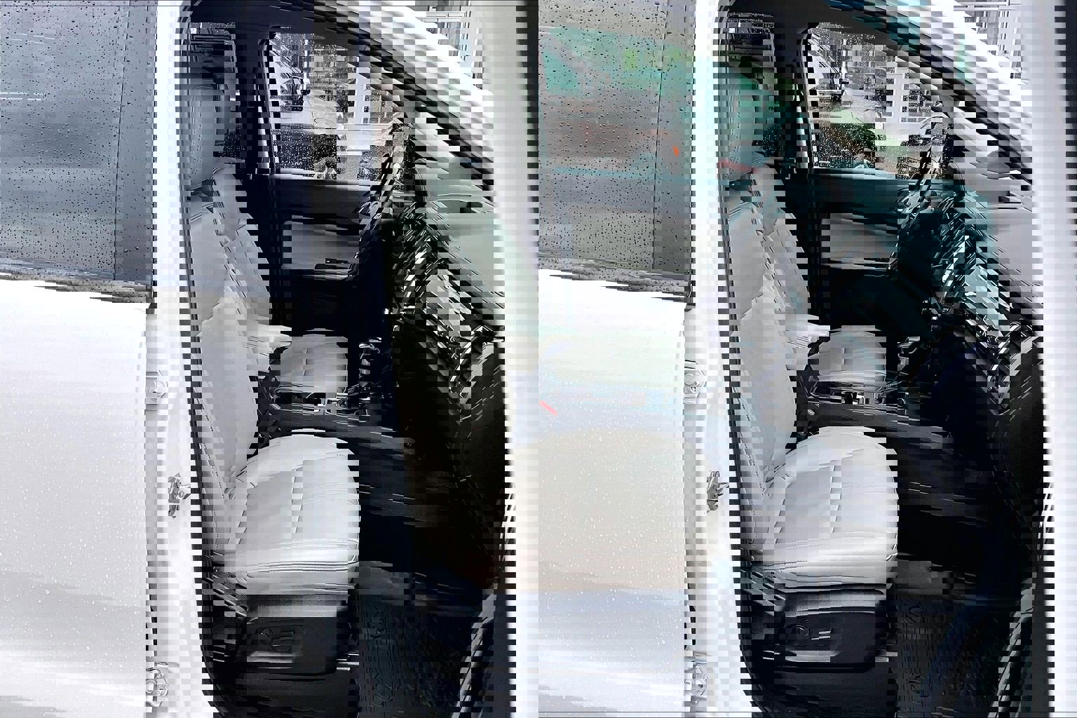 Used 2019 Ford Ranger Lariat w/ Equipment Group 501A Mid image 7