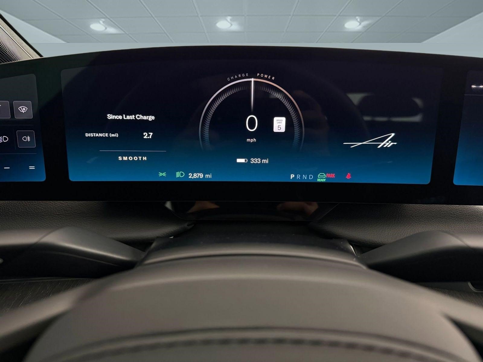 Used 2025 Lucid Air Touring AWD/4WD image 16
