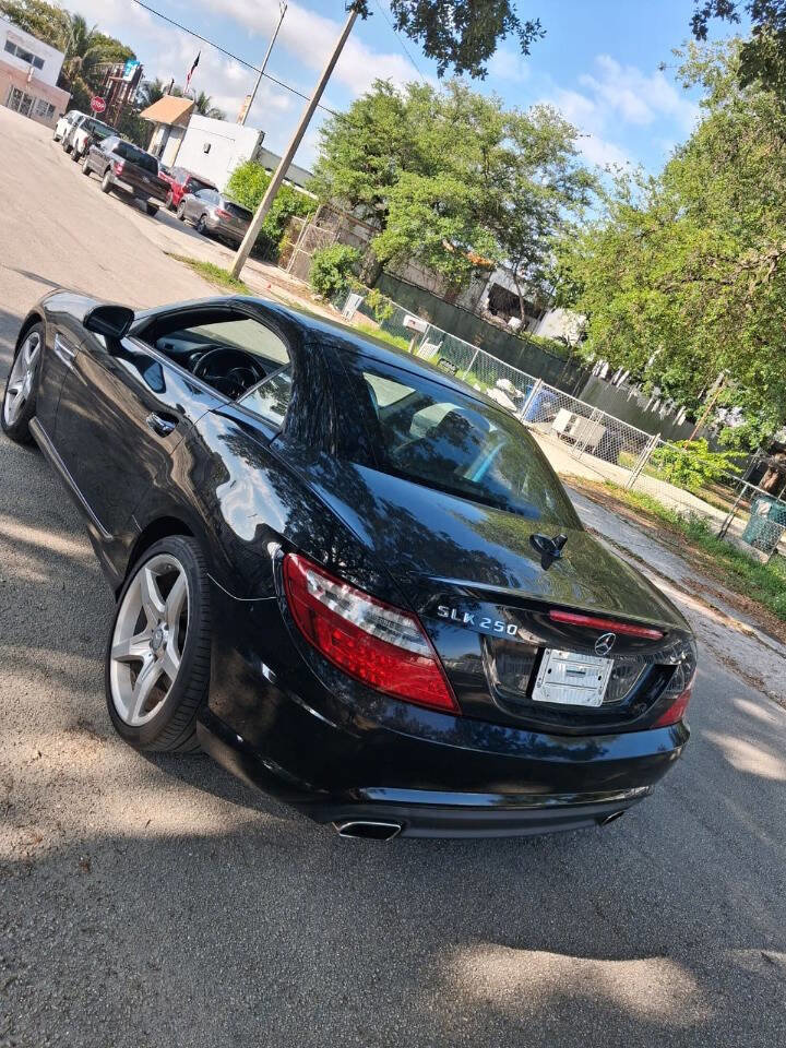 Used 2013 Mercedes-Benz SLK 250 w/ Premium I Pkg image 10