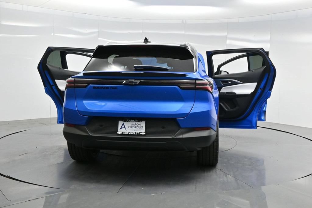 New 2026 Chevrolet Equinox EV LT w/ LPO, Blackout Package AWD/4WD image 57