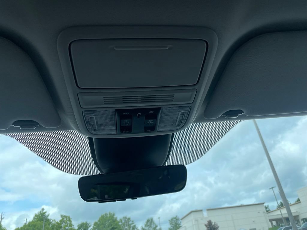 Certified 2025 Honda Odyssey EX-L image 16