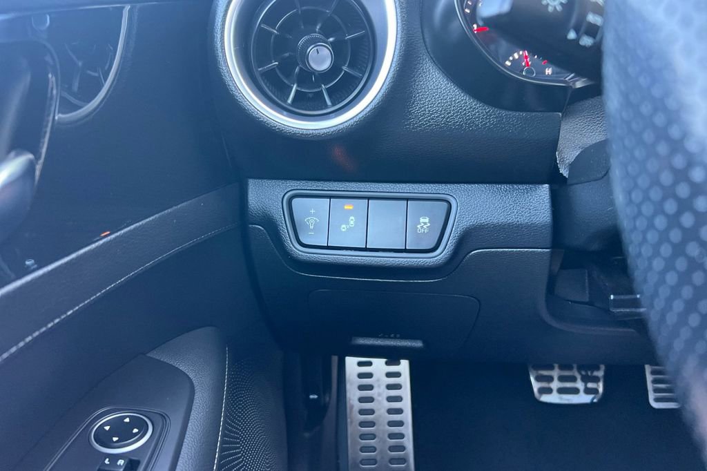 Used 2022 Kia Forte GT-Line w/ GT-Line Technology Package image 30