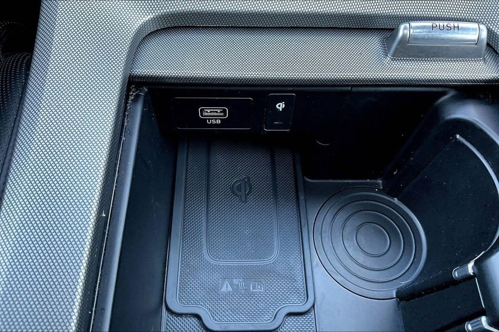 Used 2022 Hyundai Palisade Calligraphy image 16