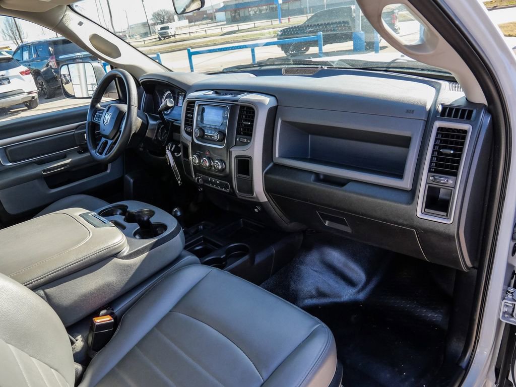 Used 2017 RAM 3500 Tradesman w/ Power & Remote Entry Group image 13