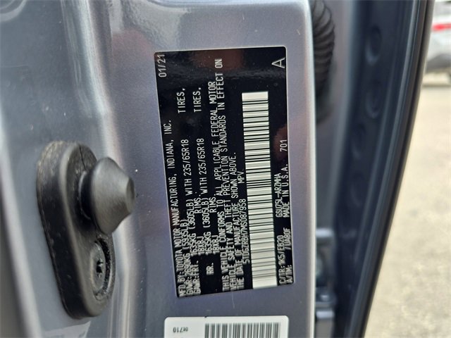 Used 2021 Toyota Highlander XLE image 32