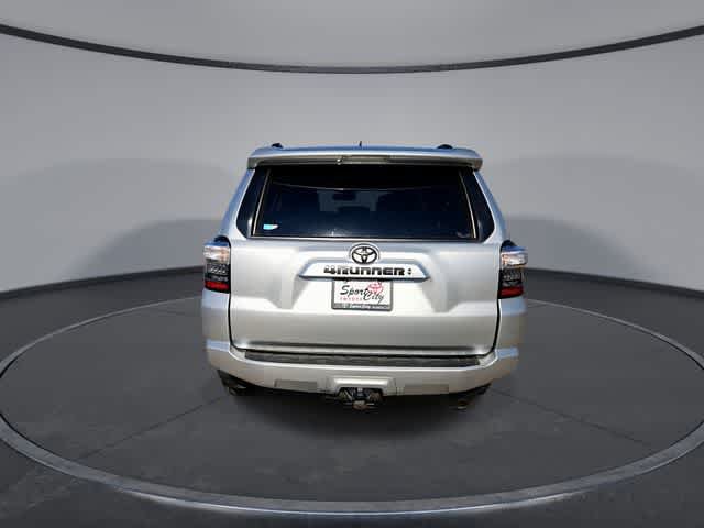 Used 2023 Toyota 4Runner SR5 Premium w/ Moonroof Package RWD image 7