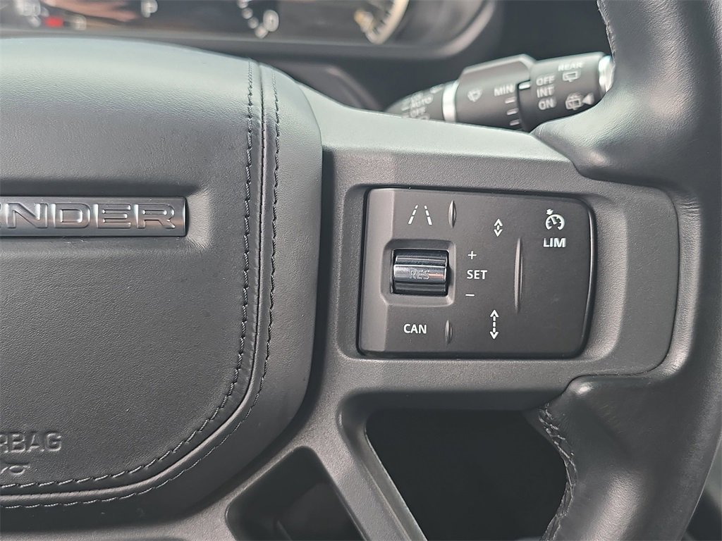 Used 2023 Land Rover Defender 110 X-Dynamic SE image 19