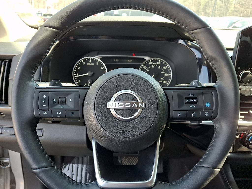 Used 2023 Nissan Pathfinder SL w/ Lighting Package (N92) AWD/4WD image 20