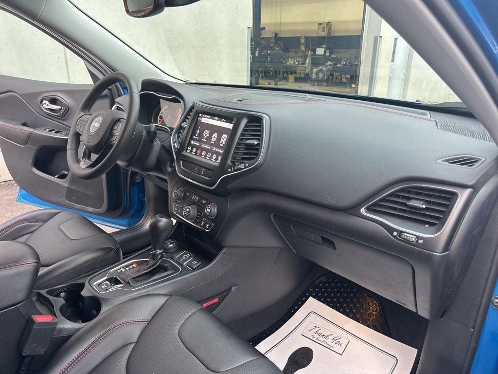 Used 2022 Jeep Cherokee Trailhawk w/ Sound & Nav Group image 20