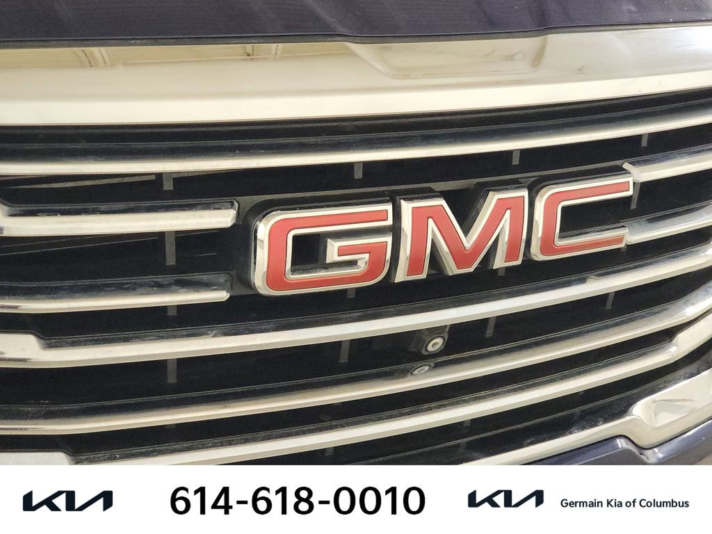 Used 2022 GMC Terrain SLT w/ Tech Package image 13