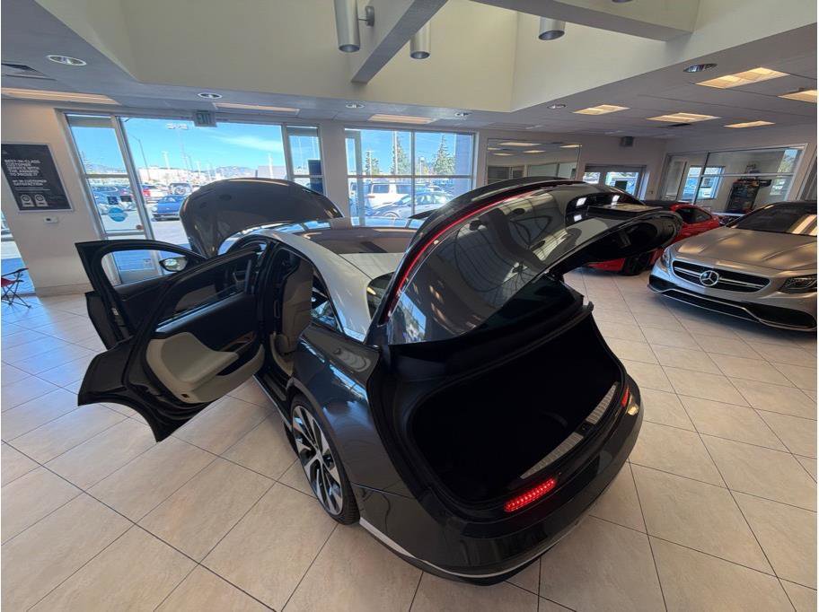 Used 2023 Lucid Air Touring image 41