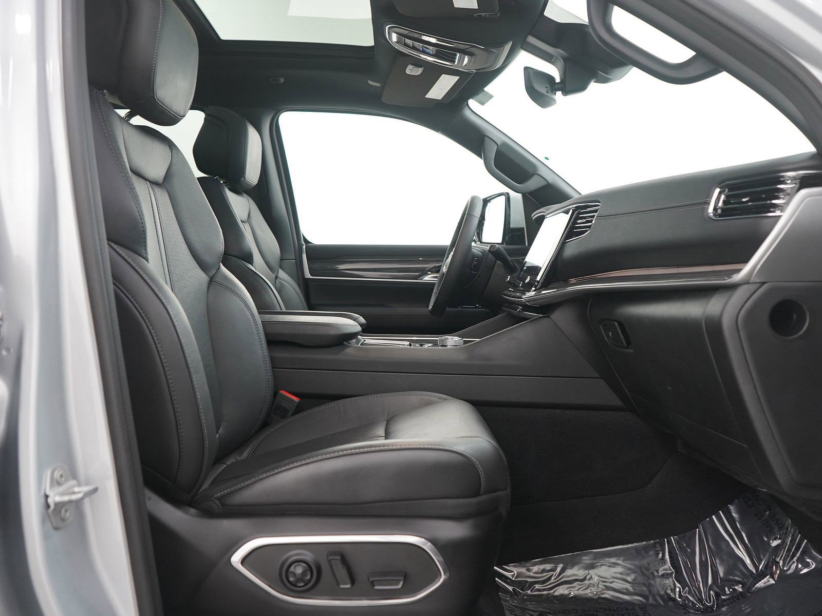 Used 2022 Jeep Wagoneer Series II w/ Premium Group I image 10