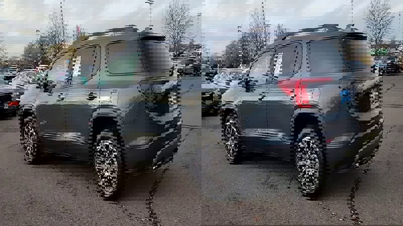 Used 2020 GMC Acadia AT4 image 6