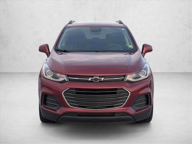 Used 2022 Chevrolet Trax LT w/ Sport Edition FWD image 2
