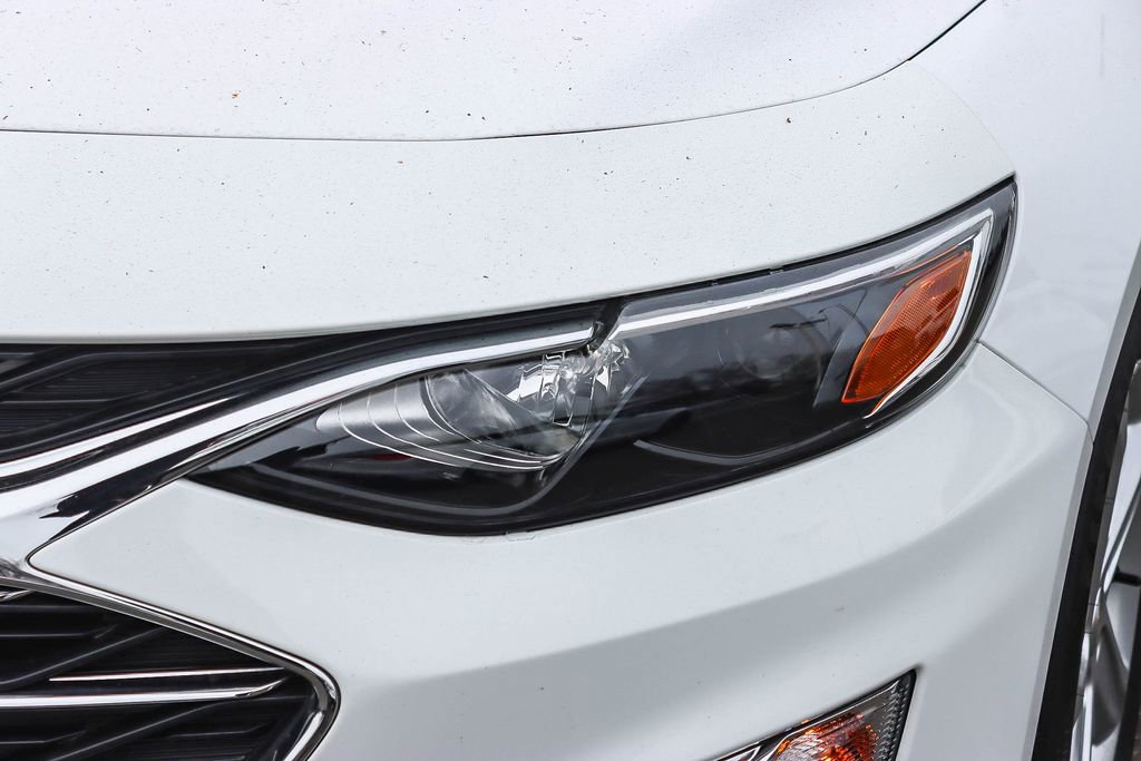 Used 2025 Chevrolet Malibu LS image 7