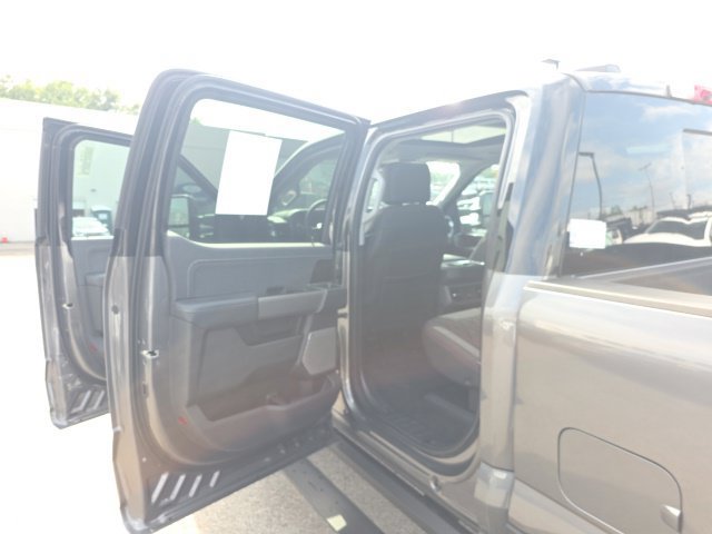 New 2026 Ford F250 Lariat w/ Black Appearance Package AWD/4WD image 45