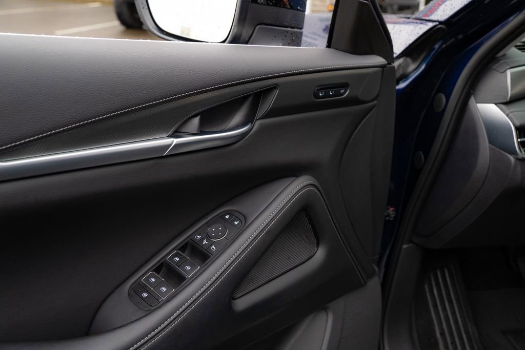 Used 2024 INFINITI QX60 Luxe w/ Cargo Package image 19