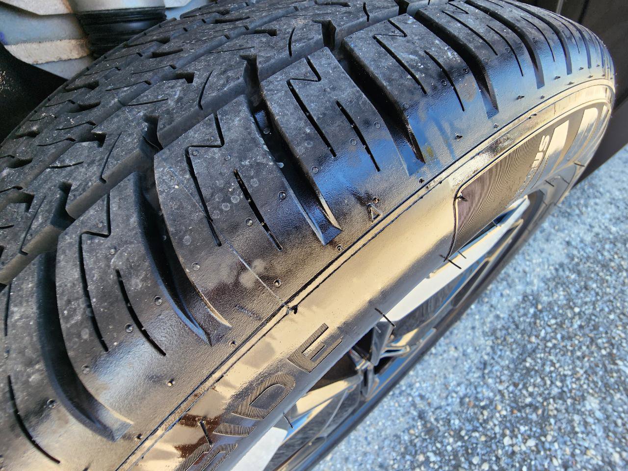 Used 2023 Kia Telluride S AWD/4WD image 28