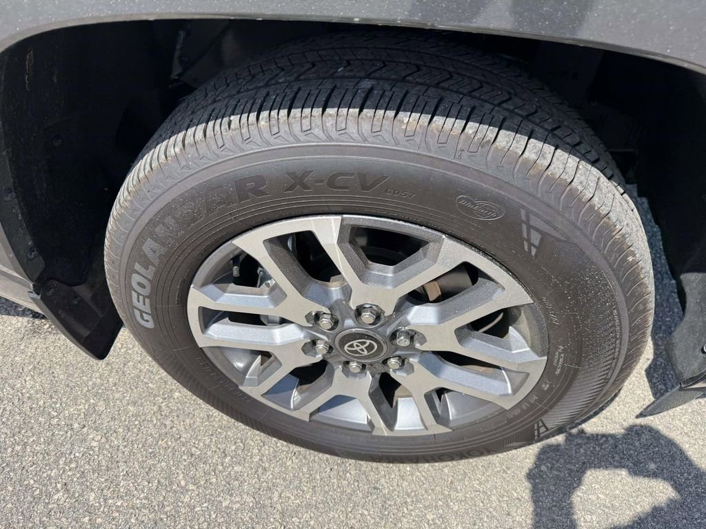 Used 2025 Toyota Sequoia 1794 Edition w/ Tow Technology Package image 10