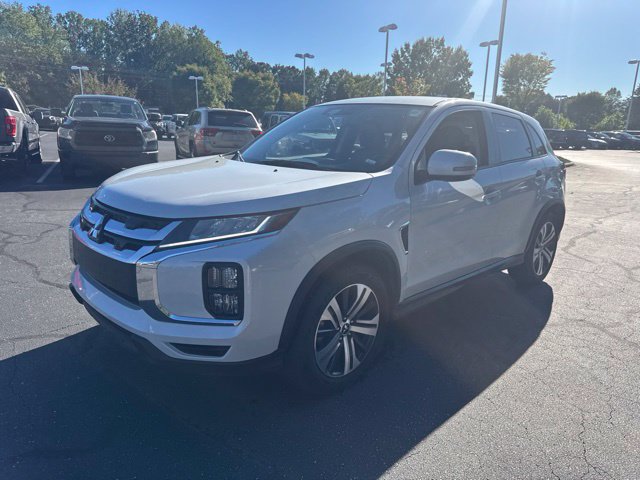 Used 2024 Mitsubishi Outlander Sport SE AWD/4WD image 9