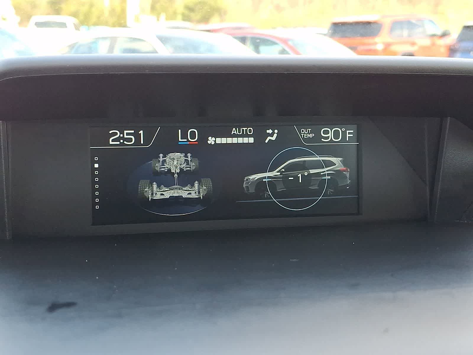 Used 2023 Subaru Forester Premium AWD/4WD image 18