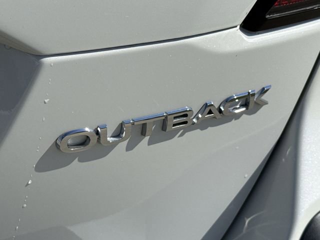 Certified 2025 Subaru Outback Premium AWD/4WD image 14