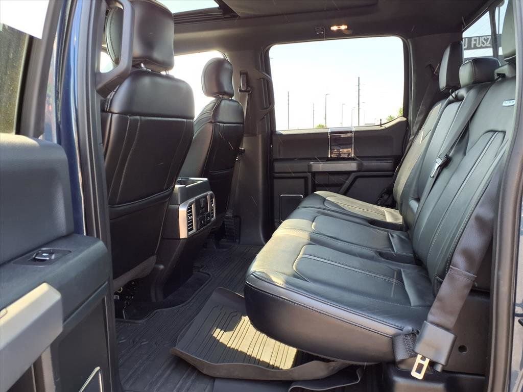 Used 2017 Ford F150 Platinum w/ Equipment Group 701A Luxury AWD/4WD image 28