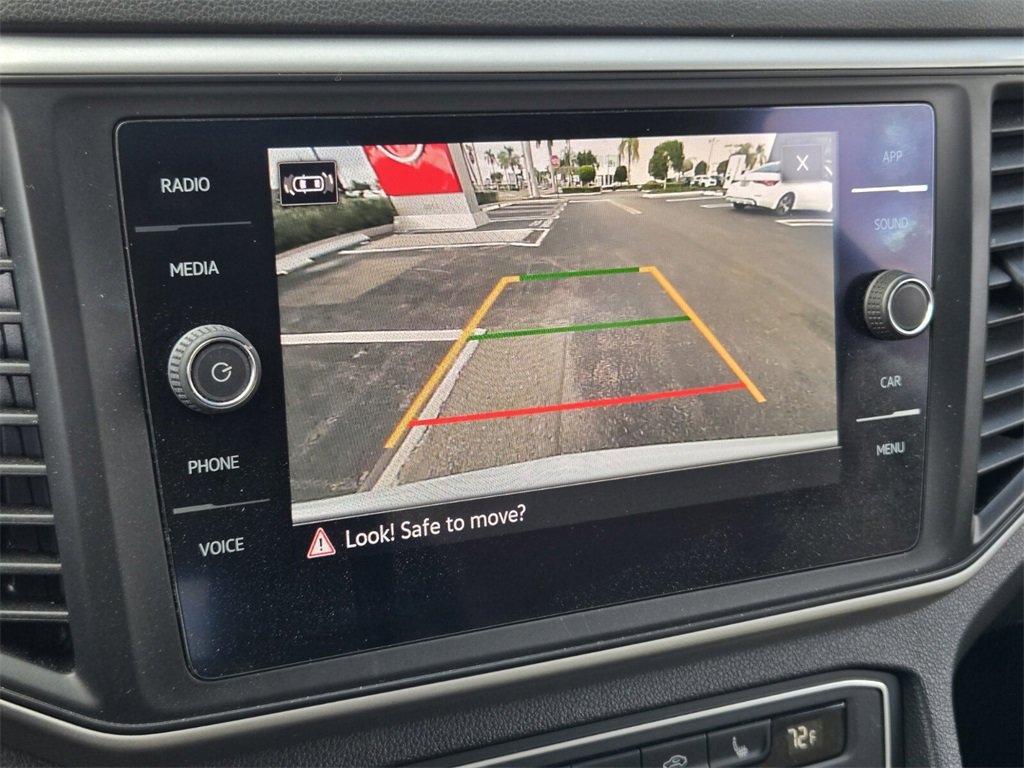 Used 2021 Volkswagen Atlas Cross Sport SE w/ Panoramic Sunroof Package image 21